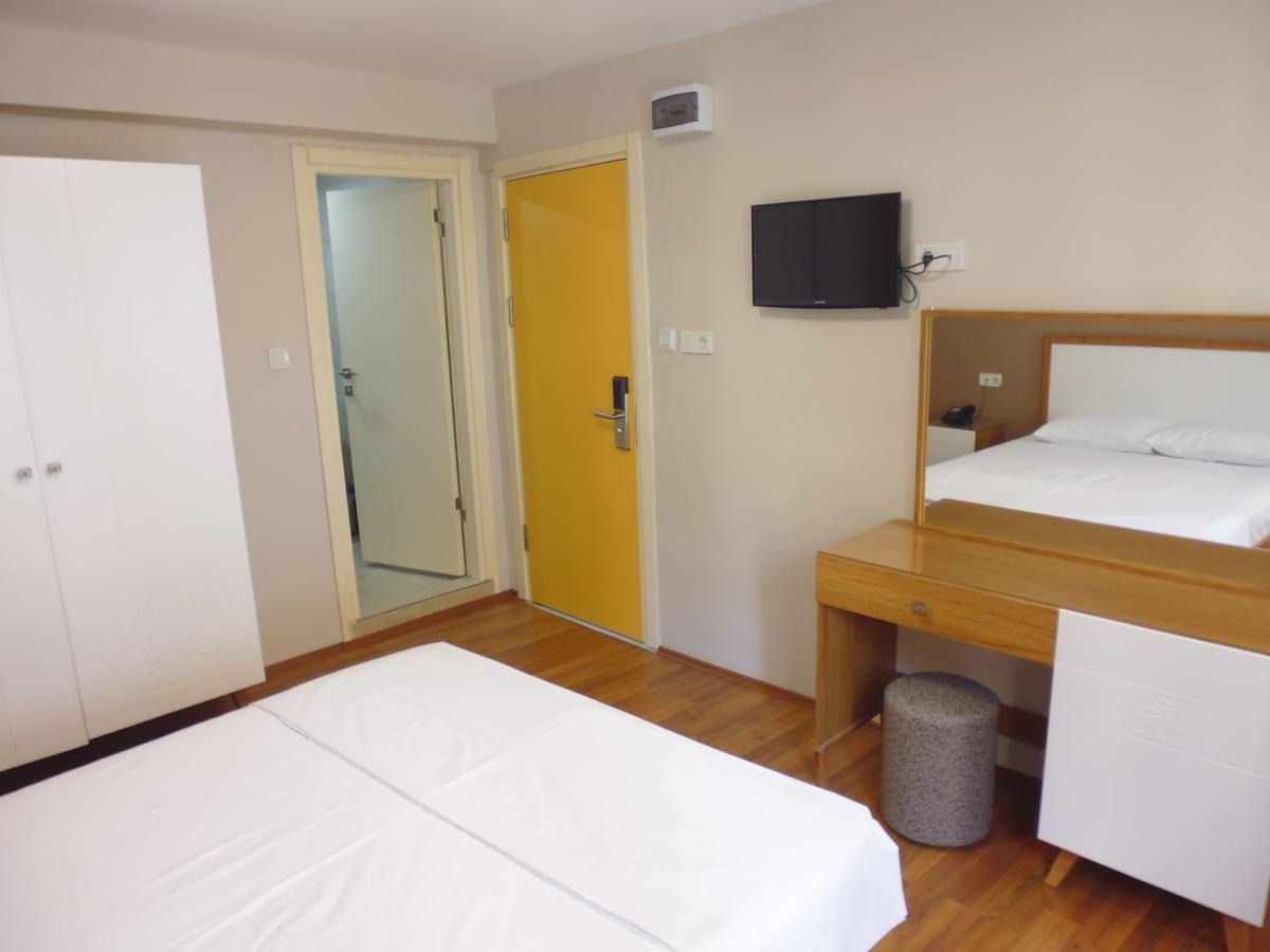 Ipek Hotel Balikesir Exterior photo