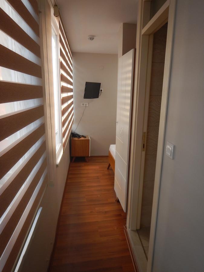 Ipek Hotel Balikesir Exterior photo